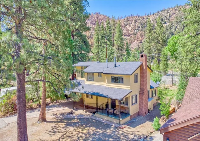 Single family home for sale at 960 Snowbird Rd, Wrightwood, CA 92397 | MLS# HD25130200