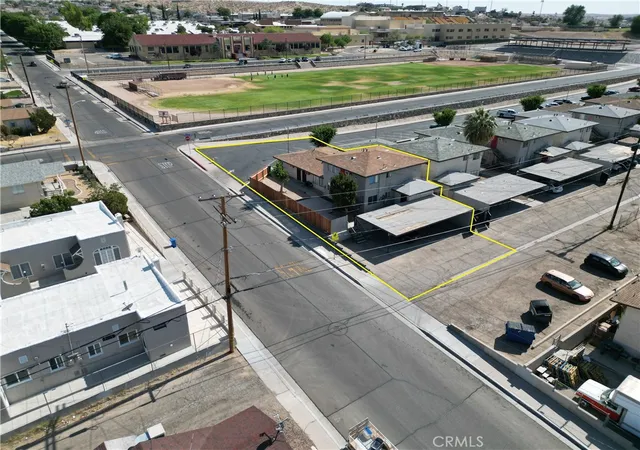 Photo 2 of Multi family home for sale at 101 W Buena Vista St, Barstow, CA 92311 | MLS# DW25133504 | Listing updated on 2026-10-03