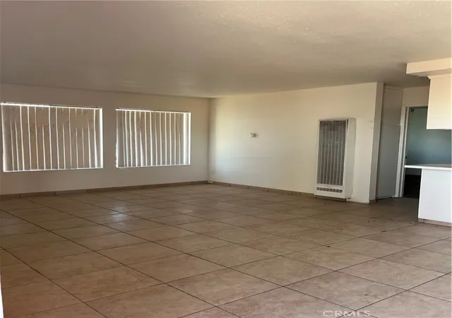 Photo 3 of House for sale at 101 W Buena Vista St, Barstow, CA 92311 | MLS# DW25133504 | Listing updated on 2026-10-03
