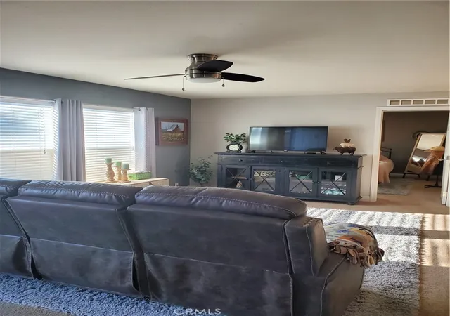 Photo 4 of Manufactured home for sale at 21100 State St #360, San Jacinto, CA 92583 | MLS# OC25133634 | Listing updated on 2026-09-09