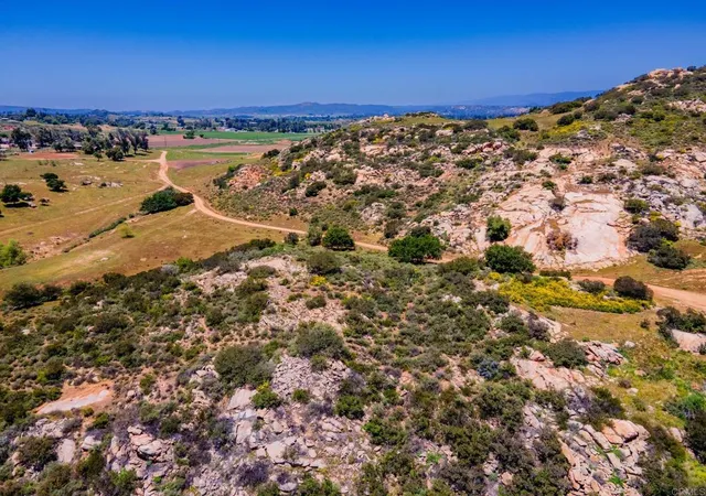 5th image of 2342 Dye Rd, Ramona, CA 92065 | MLS# NDP2505864