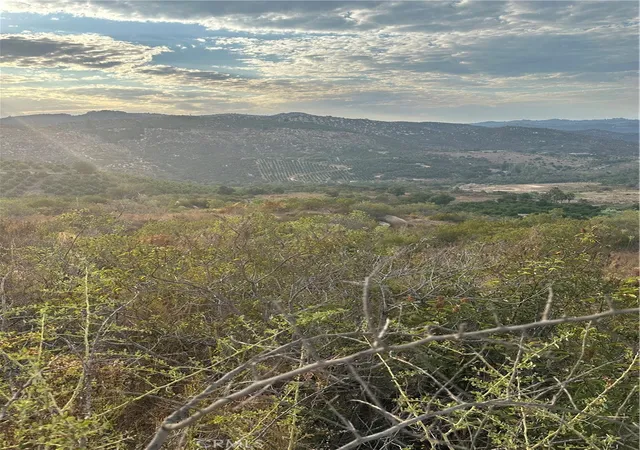 7th image of 0 Vuelta Grande Rd, Temecula, CA 92590 | MLS# SW25134063