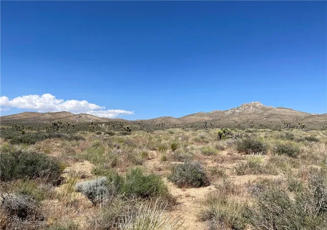 Photo 3 of Land for sale at 15310023 Kelso Valley Rd, Weldon, CA 93283 | MLS# HD25134739 | Listing updated on 2026-06-30