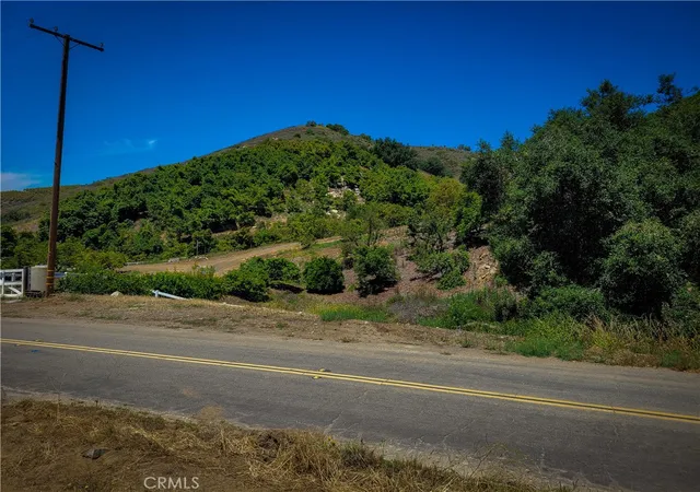 3rd image of 45100 La Cruz Dr, Temecula, CA 92590 | MLS# OC25135219
