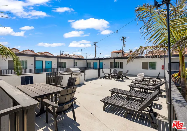Homes for sale in Huntington Beach, CA | 125 16th St, Huntington Beach, CA 92648 | MLS# 25553767