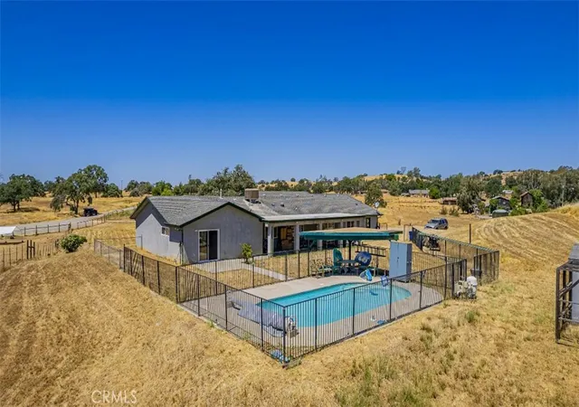 Homes for sale in Raymond, CA | 35095 Rough Rider Way, Raymond, CA 93653 | MLS# FR25136073