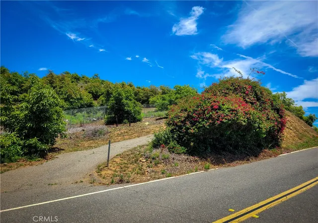 3rd image of 5 Via Vaquero, Temecula, CA 92590 | MLS# OC25136363