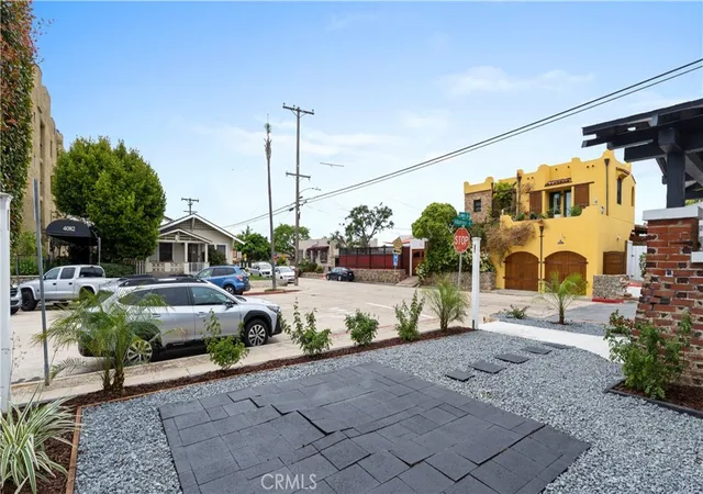 Photo 4 of Sale Pending at 4095 Albatross St, San Diego, CA 92103 | MLS# PW25125404 | Listing updated on 2026-08-31