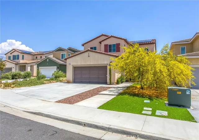 2nd image of 14140 Orsi Ct, Beaumont, CA 92223 | MLS# IG25133146