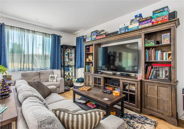 5th image of 14140 Orsi Ct, Beaumont, CA 92223 | MLS# IG25133146