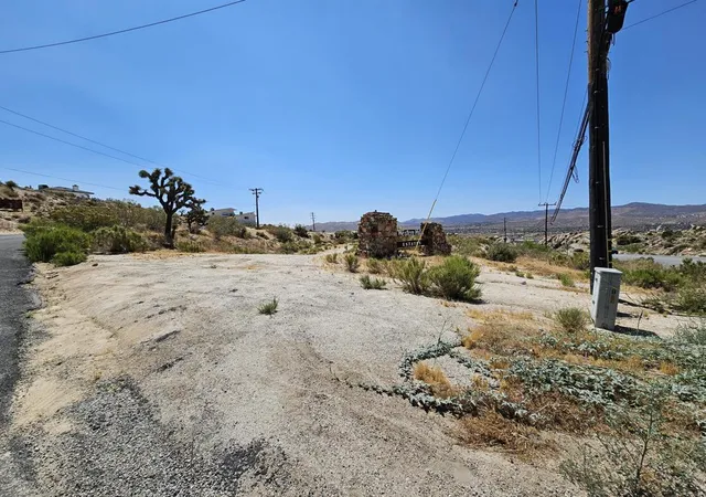 4th image of 0 Buena Suerte Rd, Yucca Valley, CA 92284 | MLS# 219131802PS