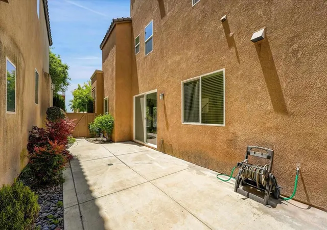 Photo 4 of Sale Pending at 1679 Kincaid Ave, Chula Vista, CA 91913 | MLS# PTP2504673 | Listing updated on 2025-09-07