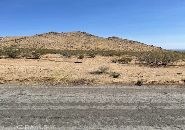 Photo 4 of Land for sale at 0 Roanoke Rd, Apple Valley, CA 92307 | MLS# HD25142103 | Listing updated on 2026-05-14