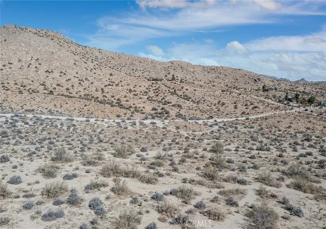 2nd image of 50565 Burns Canyon Rd, Pioneertown, CA 92268 | MLS# JT25138582