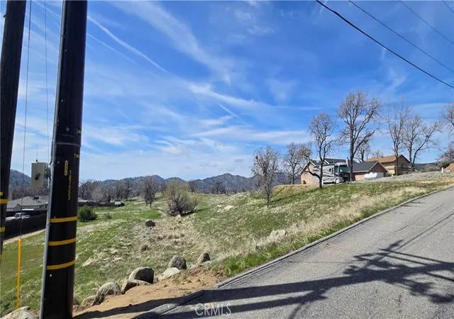 Photo 3 of Land for sale at 17701 Bold Venture Dr, Tehachapi, CA 93561 | MLS# DW25143041 | Listing updated on 2026-09-17