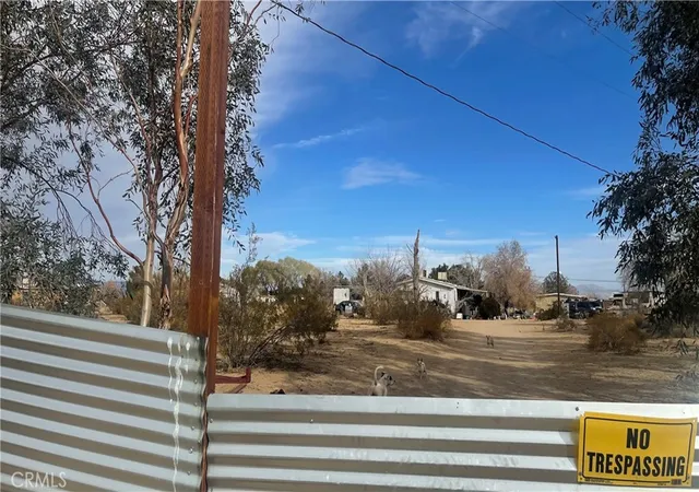 Homes for sale in Inyokern, CA | 1952 Blackbird St, Inyokern, CA 93527 | MLS# SR25143045
