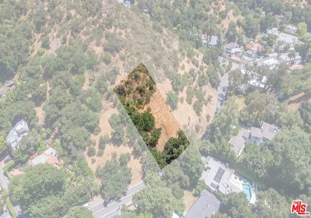 Homes for sale in Beverly Hills, CA | 2250 Benedict Canyon Dr, Beverly Hills, CA 90210 | MLS# 25556719