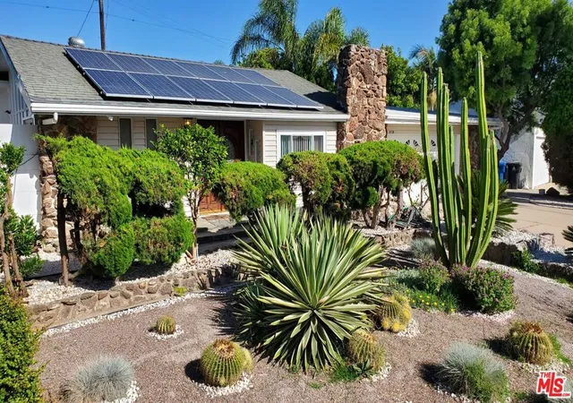 2nd image of 8130 Grimsby Ave, Los Angeles, CA 90045 | MLS# 25547733