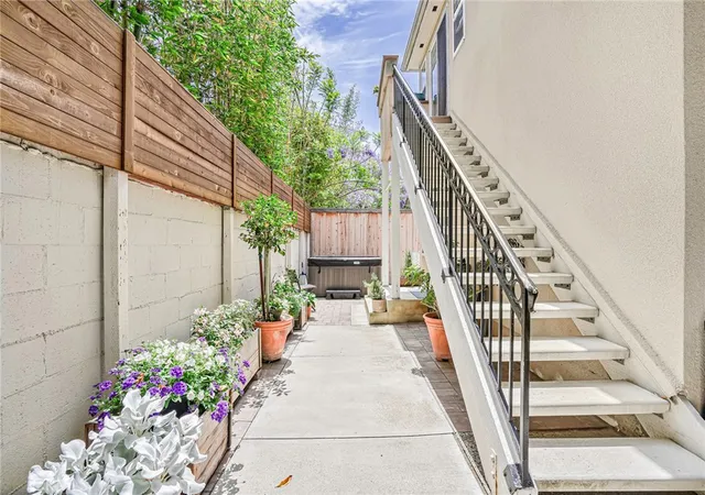 1st image of 1034 Isabella Ave, Coronado, CA 92118 | MLS# SB25144218