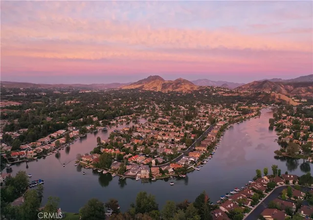 Homes for sale in Westlake Village, CA | 3924 Fairbreeze Cir, Westlake Village, CA 91361 | MLS# SR25136702