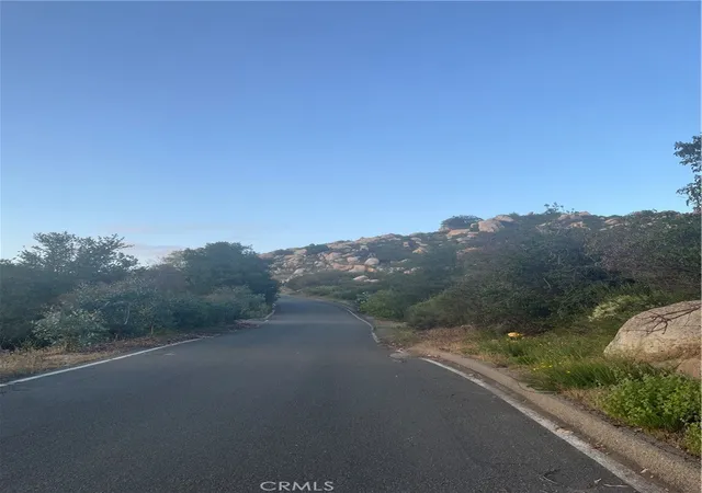 2nd image of 44810 La Mancha Rd, Temecula, CA 92590 | MLS# IV25060809