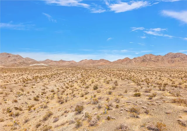 Photo 4 of Land for sale at 0 Near Bryman Rd, Oro Grande, CA 92368 | MLS# HD25145268 | Listing updated on 2026-08-04