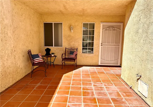 3rd image of 11496 Nautical Ln #19, Helendale, CA 92342 | MLS# HD25144253