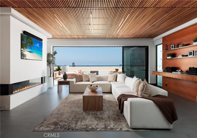 1st image of 7104 W Oceanfront, Newport Beach, CA 92663 | MLS# OC25133061