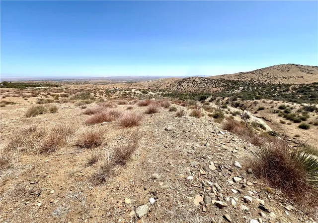 Photo 1 of Land for sale at 113 Juniper Mesa Rd, Littlerock, CA 93543 | MLS# JT25136237 | Listing updated on 2026-06-19