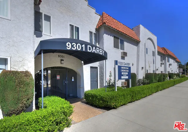 Homes for sale in Northridge, CA | 9301 Darby Ave, Northridge, CA 91325 | MLS# 25559363