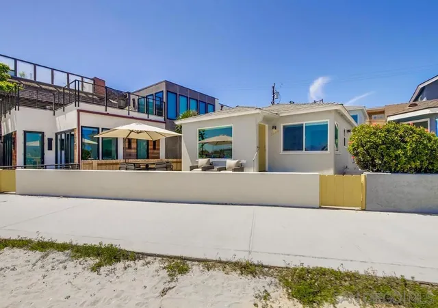 Photo 1 of Multi family home for sale at 3286 88 Bayside Walk, San Diego, CA 92109 | MLS# 250032147SD | Listing updated on 2026-07-02