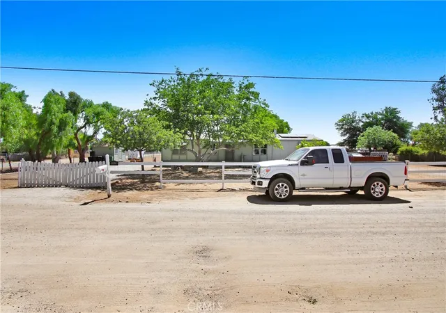 Photo 3 of Single family home for sale at 30750 Old Windmill Rd, Menifee, CA 92584 | MLS# PW25147739 | Listing updated on 2026-06-16