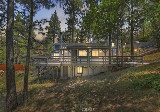 Homes for sale in Big Bear Lake, CA | 580 Lucerne Dr, Big Bear Lake, CA 92315 | MLS# IG25148360