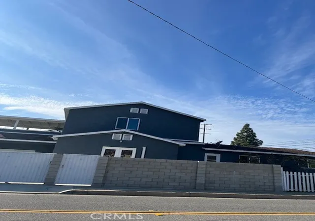 Homes for sale in Santa Ana, CA | 226 E Edinger Ave, Santa Ana, CA 92707 | MLS# IV25148733
