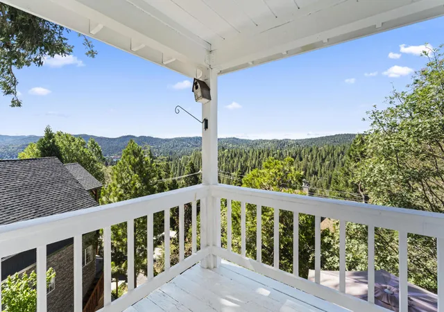 Photo 3 of Single family home for sale at 692 Zurich Dr, Lake Arrowhead, CA 92352 | MLS# 219132304DA | Listing updated on 2026-09-29