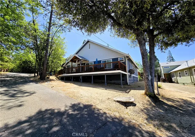 Homes for sale in Bass Lake, CA | 39567 E Idylwild, Bass Lake, CA 93604 | MLS# FR25149136
