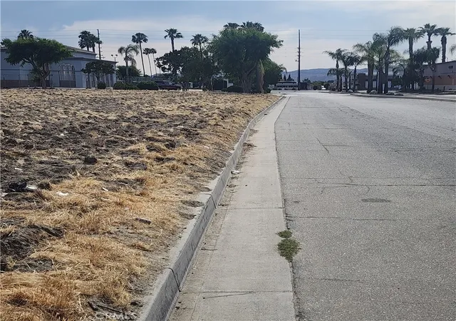 Photo 4 of Land for sale at 0 E Commonweaith Ave, San Jacinto, CA 92583 | MLS# OC25150648 | Listing updated on 2026-06-29