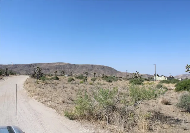 1st image of 0 Minna Gombell Ln, Pioneertown, CA 92668 | MLS# CV25150711
