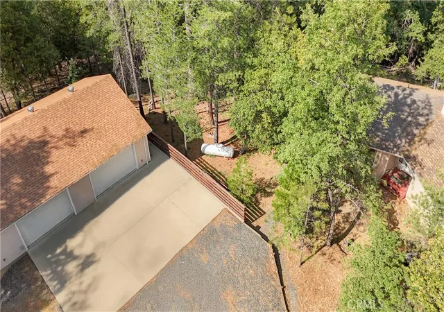 Homes for sale in Coulterville, CA | 5990 Sugar Pine Dr, Coulterville, CA 95311 | MLS# MC25146727