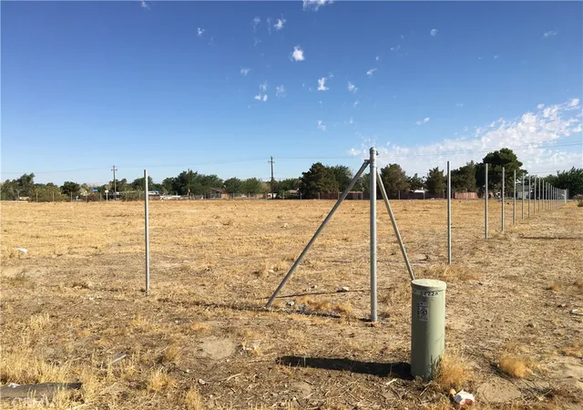 5th image of 0 E Ave O, Lake Los Angeles, CA 93591 | MLS# SR25151801