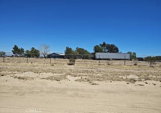 Photo 1 of Manufactured home for sale at 7327 South St, Phelan, CA 92371 | MLS# SW25151917 | Listing updated on 2026-09-11