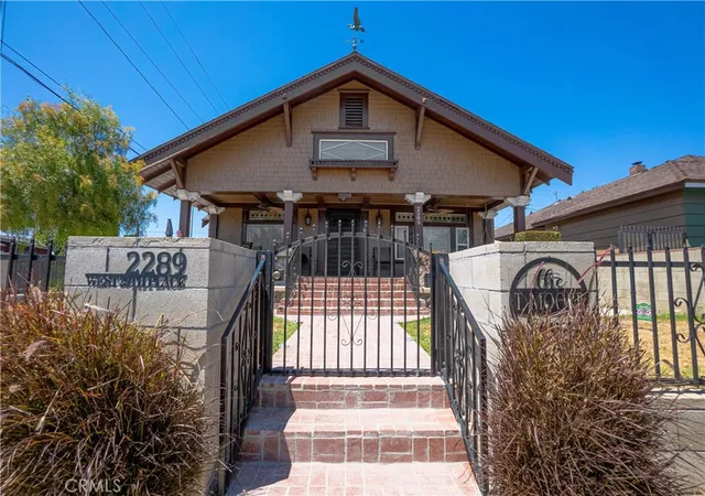 Homes for sale in Los Angeles, CA | 2289 W 29Th Pl, Los Angeles, CA 90018 | MLS# SB25153246