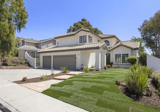 Photo 1 of Single family home for sale at 1974 Sierra Mesa Dr, Camarillo, CA 93010 | MLS# V1-31017 | Listing updated on 2025-10-31