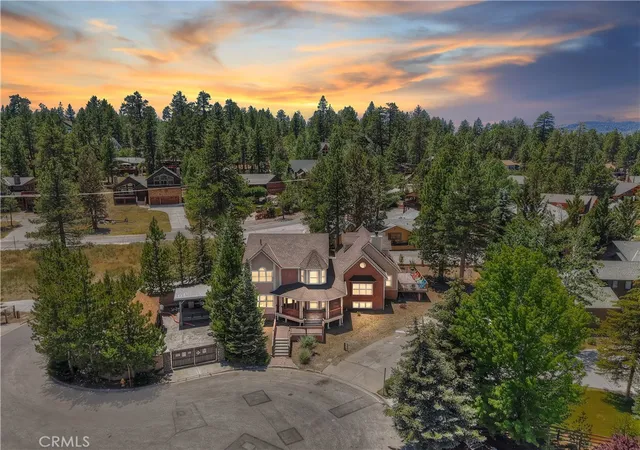 Photo 3 of Single family home for sale at 494 Lakeview Ct, Big Bear Lake, CA 92315 | MLS# IG25153955 | Listing updated on 2026-07-08