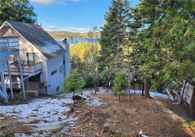 Photo 3 of Land for sale at 104 Fremont Rd, Lake Arrowhead, CA 92352 | MLS# IG25155138 | Listing updated on 2026-07-10