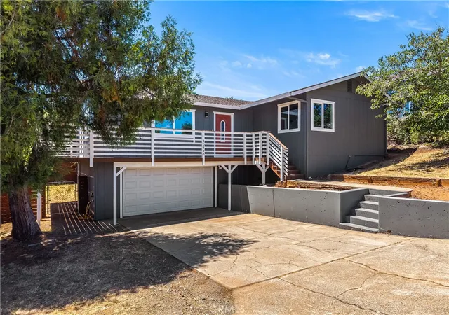 Homes for sale in Kelseyville, CA | 10325 Fairway Dr, Kelseyville, CA 95451 | MLS# LC25154948