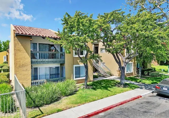 Homes for sale in San Diego, CA | 17195 W Bernardo Dr #206, San Diego, CA 92127 | MLS# 250033194SD