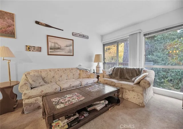 Photo 3 of Condo for sale at 103 Rockledge Ln, Lake Arrowhead, CA 92352 | MLS# IG25155914 | Listing updated on 2026-09-29