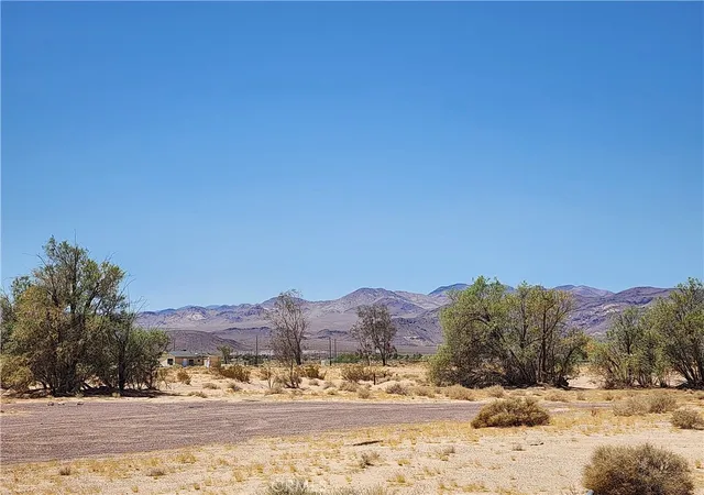 Photo 1 of Land for sale at 31312 Fort Cady Rd, Newberry Springs, CA 92365 | MLS# IG25156573 | Listing updated on 2026-07-10