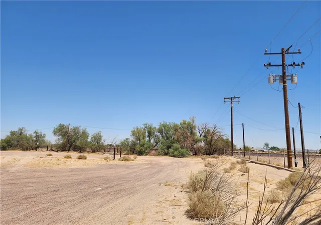 Photo 3 of Land for sale at 31312 Fort Cady Rd, Newberry Springs, CA 92365 | MLS# IG25156573 | Listing updated on 2026-07-10